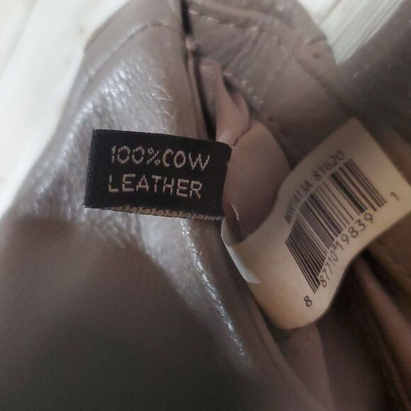 Marc By Marc Jacobs Classic‎ Q Isabelle Cement Leather Cross Body Bag Purse - Picture 10 of 10